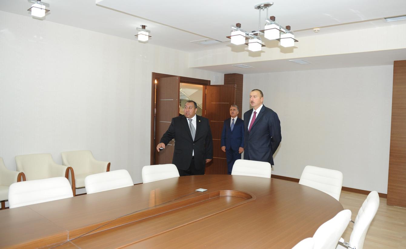 Xızı Rayon İcra Hakimiyyəti.